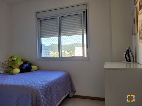 Foto 12 do(a) Apartamento de 3 quartos à venda em Agronômica, Florianópolis