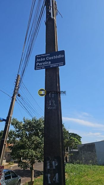 Foto 5 do(a) Terreno false à venda em Parque Tarumã, Maringá