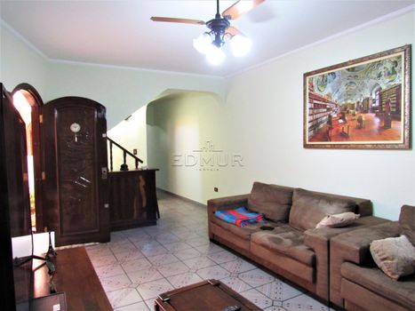 Foto 4 do(a) Casa de 3 quartos à venda em Parque Capuava, Santo André