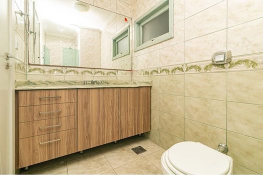 Foto 31 do(a) Apartamento de 3 quartos à venda em Jardim Lindóia, Porto Alegre