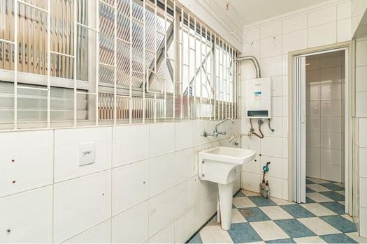 Foto 24 do(a) Apartamento de 3 quartos à venda em Jardim Lindóia, Porto Alegre