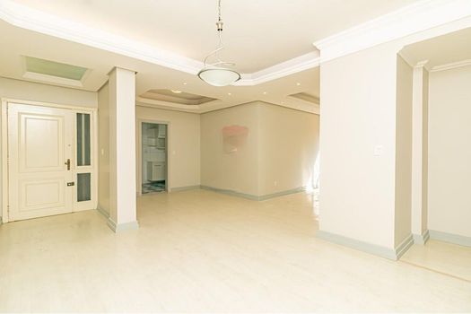 Foto 3 do(a) Apartamento de 3 quartos à venda em Jardim Lindóia, Porto Alegre