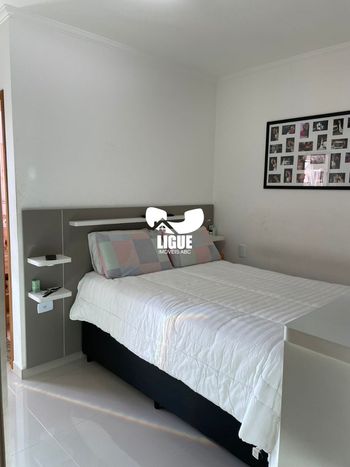 Foto 12 do(a) Casa de 3 quartos à venda em Jardim Santo Antônio, Santo André