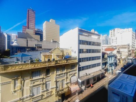 Foto 9 do(a) Apartamento de 1 quartos à venda em Centro Histórico, Porto Alegre