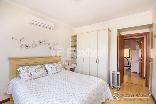 Foto 7 do(a) Apartamento de 3 quartos à venda em Petrópolis, Porto Alegre