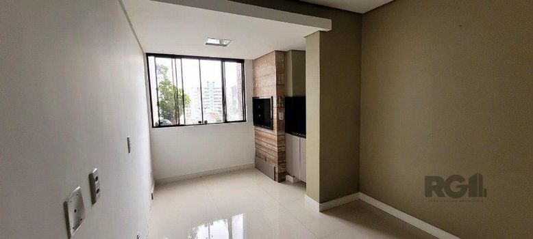 Foto 2 do(a) Apartamento de 2 quartos à venda em Santana, Porto Alegre