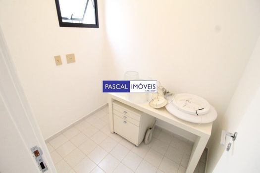 Foto 18 do(a) Apartamento de 2 quartos à venda em Moema, São Paulo