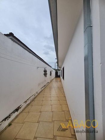 Foto 15 do(a) Casa de 3 quartos à venda em Jardim Brasil, São Carlos