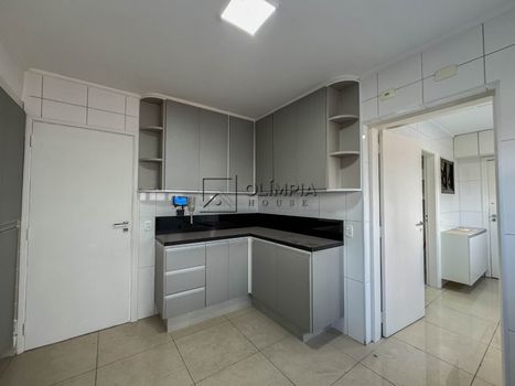 Foto 18 do(a) Apartamento de 3 quartos à venda em Vila Olímpia, São Paulo