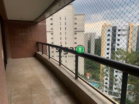 Foto 5 do(a) Apartamento de 4 quartos à venda em Vila Suzana, São Paulo