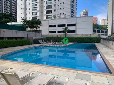 Foto 47 do(a) Apartamento de 4 quartos à venda em Vila Suzana, São Paulo