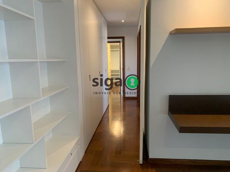 Foto 14 do(a) Apartamento de 4 quartos à venda em Vila Suzana, São Paulo
