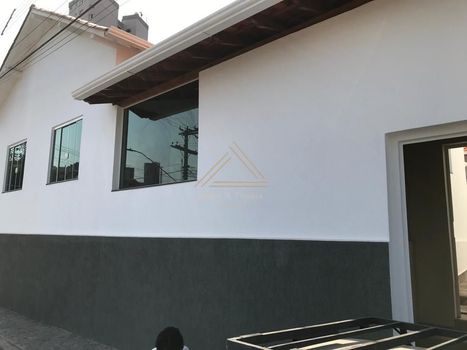 Foto 5 do(a) Casa de 2 quartos à venda em Três Bicas, Varginha