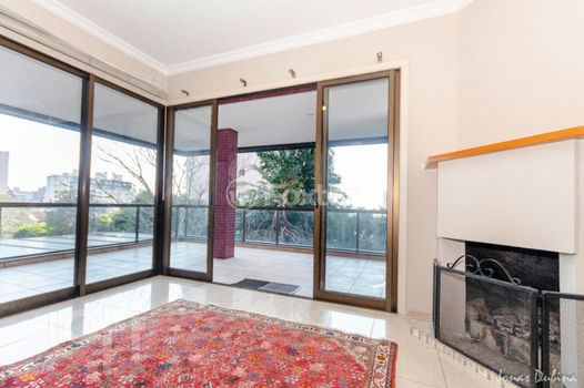 Foto 4 do(a) Apartamento de 3 quartos à venda em Mont Serrat, Porto Alegre