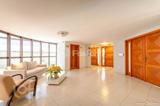 Foto 45 do(a) Apartamento de 3 quartos à venda em Mont Serrat, Porto Alegre