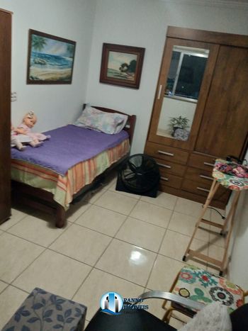 Foto 40 do(a) Casa de 3 quartos à venda em Centro, Duque de Caxias