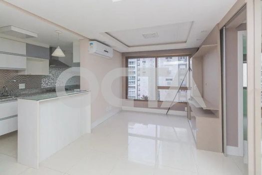 Foto 1 do(a) Apartamento de 2 quartos para alugar em Passo da Areia, Porto Alegre