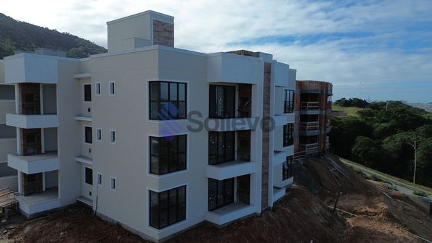 Foto 3 do(a) Apartamento de 3 quartos à venda em null, Imbituba