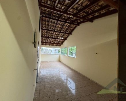 Foto 18 do(a) Casa de 4 quartos à venda em Vila Emília, Maringá