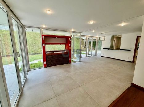 Foto 33 do(a) Casa em Condomínio de 4 quartos para alugar em Recanto Impla, Carapicuíba