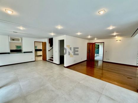 Foto 11 do(a) Casa em Condomínio de 4 quartos para alugar em Recanto Impla, Carapicuíba