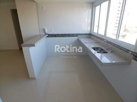 Foto 3 do(a) Apartamento de 2 quartos à venda em Segismundo Pereira, Uberlândia