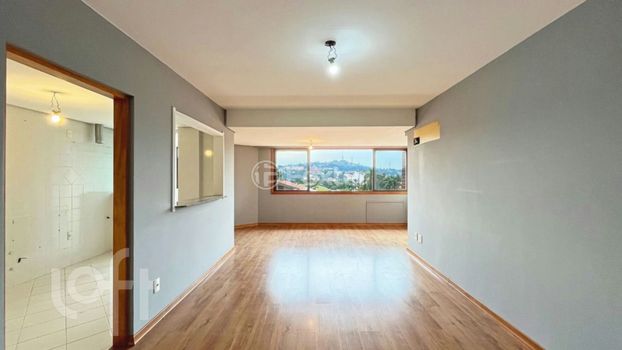 Foto 3 do(a) Apartamento de 3 quartos à venda em Cristal, Porto Alegre