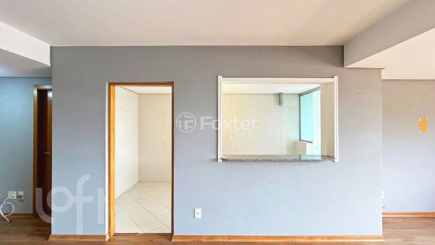 Foto 7 do(a) Apartamento de 3 quartos à venda em Cristal, Porto Alegre