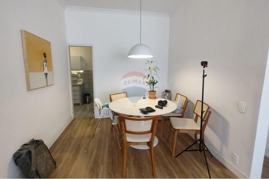 Foto 3 do(a) Apartamento de 3 quartos à venda em Humaitá, Rio de Janeiro