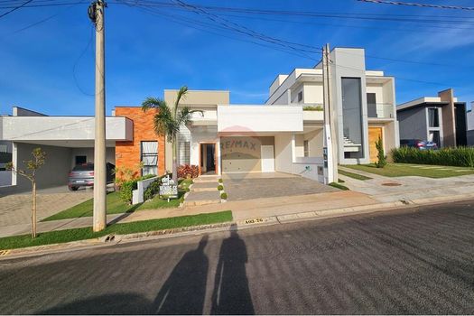 Foto 2 do(a) Casa em Condomínio de 3 quartos à venda em Jardim Novo Horizonte, Sorocaba
