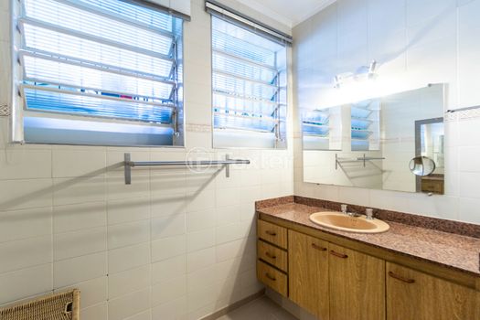 Foto 5 do(a) Apartamento de 3 quartos à venda em Chácara Monte Alegre, São Paulo