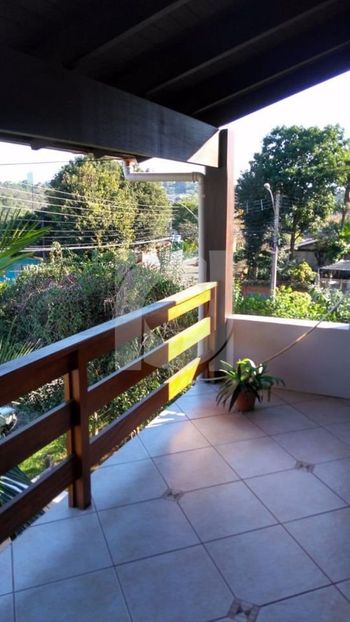 Foto 4 do(a) Casa de 5 quartos à venda em Santa Teresa, São Leopoldo