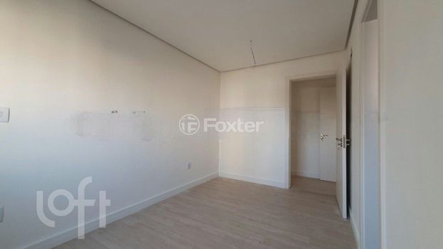 Foto 5 do(a) Apartamento de 2 quartos à venda em Boa Vista, Porto Alegre