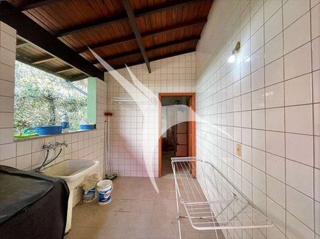 Foto 49 do(a) Casa de 4 quartos à venda em Chácara dos Junqueiras, Carapicuíba