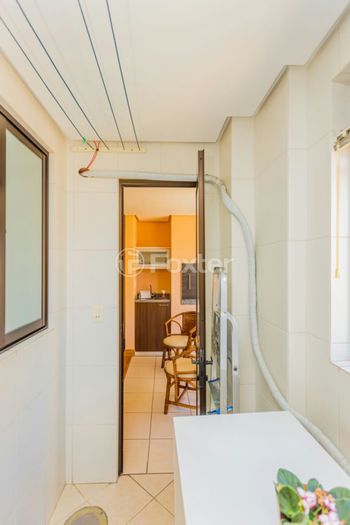 Foto 31 do(a) Apartamento de 2 quartos à venda em Floresta, Porto Alegre