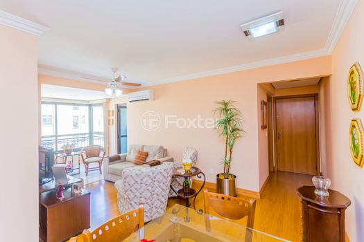 Foto 4 do(a) Apartamento de 2 quartos à venda em Floresta, Porto Alegre