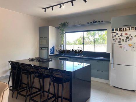 Foto 2 do(a) Casa em Condomínio de 3 quartos à venda em Setor Habitacional Tororó (Jardim Botânico), Brasília