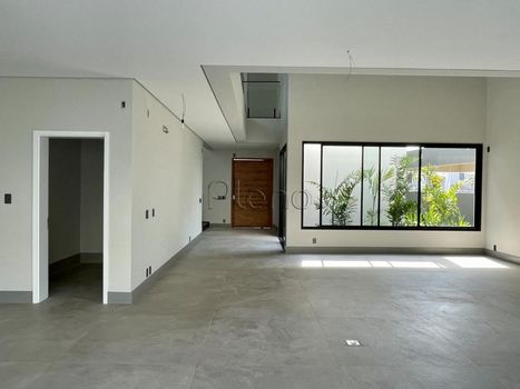 Foto 4 do(a) Casa false à venda em Ville Sainte Hélène, Campinas