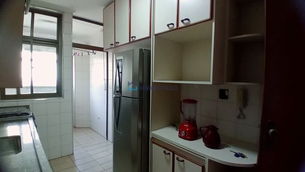 Foto 8 do(a) Apartamento de 3 quartos à venda em Vila Gumercindo, São Paulo