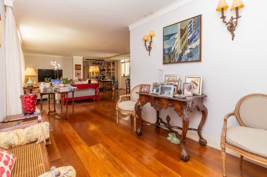Foto 3 do(a) Apartamento de 2 quartos à venda em Jardim Paulista, São Paulo