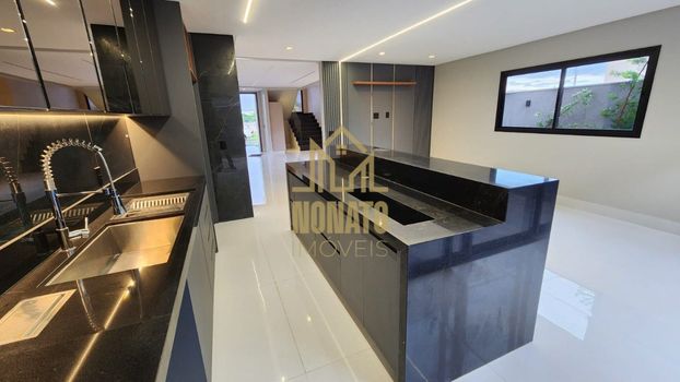 Foto 4 do(a) Casa de 4 quartos à venda em Residencial Parqville Jacarandá, Aparecida de Goiânia