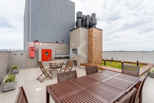 Foto 33 do(a) Apartamento de 2 quartos à venda em Passo da Areia, Porto Alegre