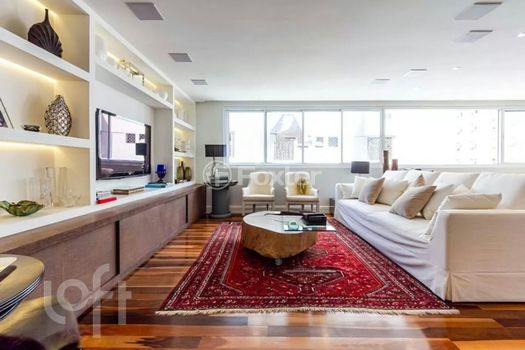 Foto 3 do(a) Apartamento de 3 quartos à venda em Itaim Bibi, São Paulo