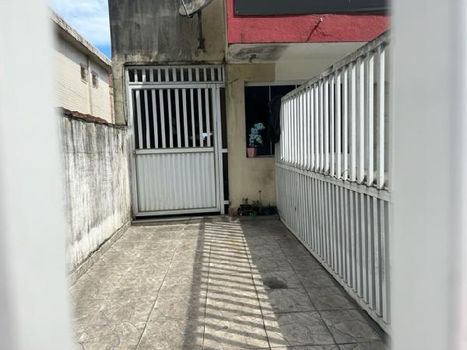 Foto 1 do(a) Casa de 1 quartos à venda em Samarita, São Vicente