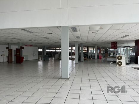 Foto 4 do(a) Loja false para alugar em São Sebastião, Porto Alegre