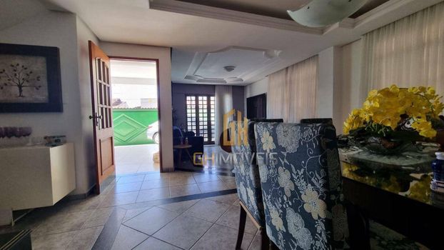 Foto 2 do(a) Casa em Condomínio de 4 quartos à venda em Loteamento Celina Park, Goiânia