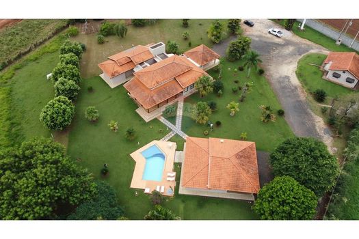 Foto 47 do(a) Fazenda / Sítio / Chácara de 3 quartos à venda em Jardim Ipê Pinheiro, Mogi Guaçu