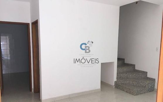 Foto 2 do(a) Casa de 2 quartos à venda em Vila Santa Clara, São Paulo