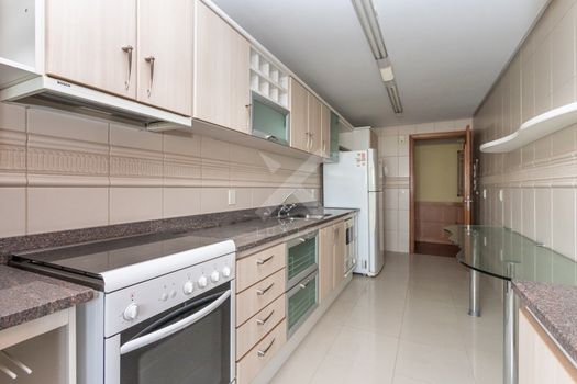 Foto 33 do(a) Apartamento de 3 quartos para alugar em Bela Vista, Porto Alegre
