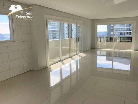 Foto 5 do(a) Apartamento de 3 quartos à venda em Madureira, Caxias do Sul